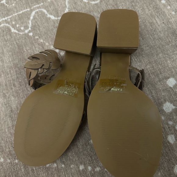 Farm Rio shoes - Picture 5 of 6